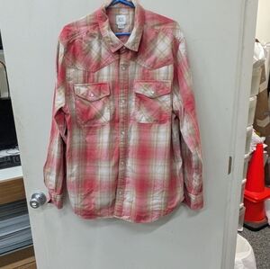 BDG PLAID FLANNEL SHIRT. PINK TONES